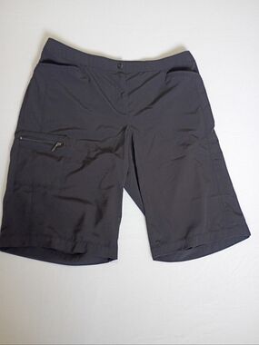 Zenergy Golf By Chicos Size 2.5 Black Athletic Shorts with Zip Pocket